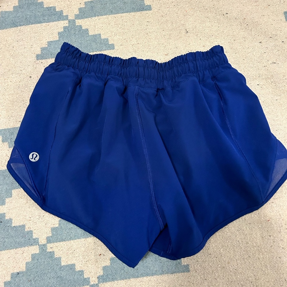 Lululemon Hotty Hot 2.5”